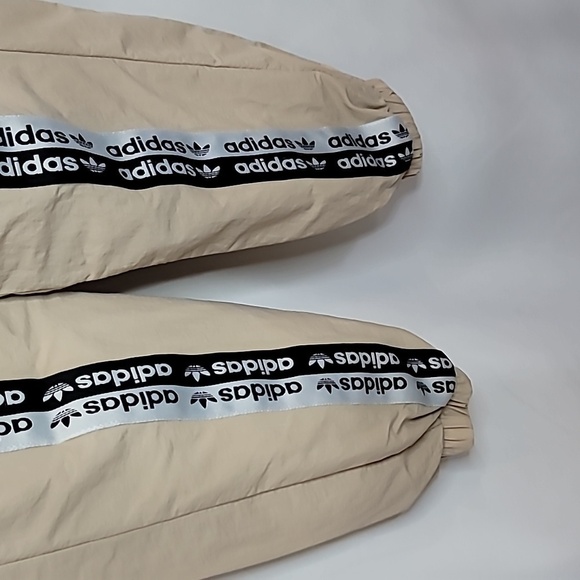 Adidas Ryv Taping Track Pants Blush Tapered Baggy 90s Retro Logo voluminous - Picture 10 of 13